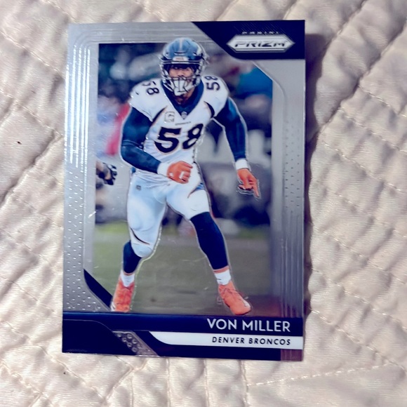 Von Miller Bundle - Picture 1 of 2